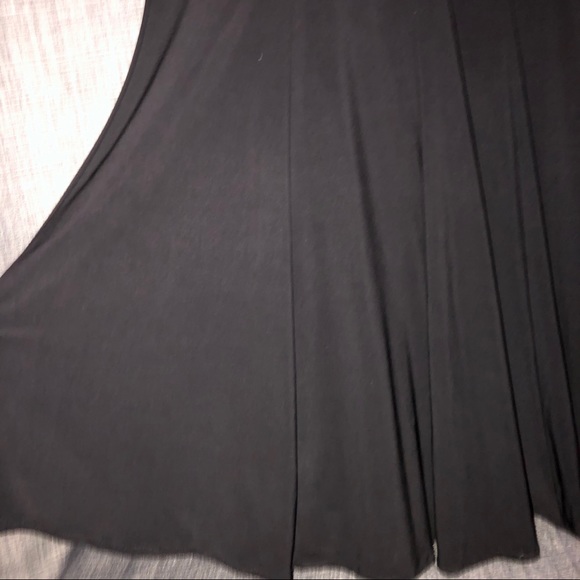 XSCAPE Gown Black with Floral Embroidery & Stones - Picture 10 of 15